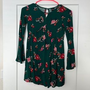 Art class girls bell sleeve dress